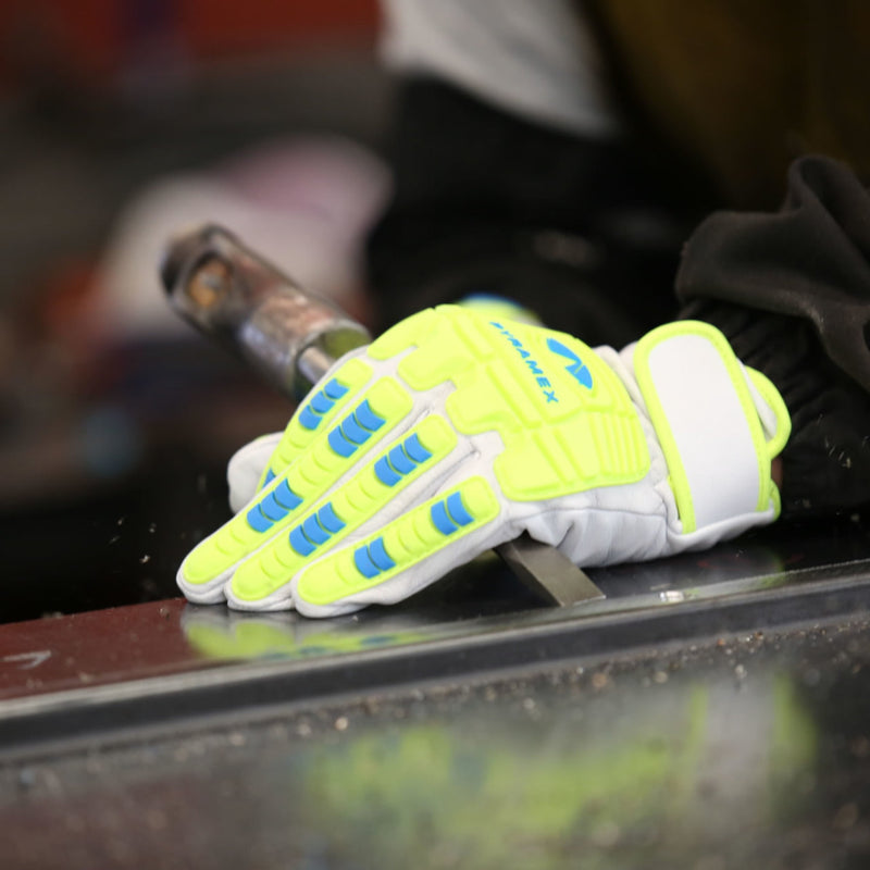 Pyramex GL3004CW Premium Grain Goatskin Hi-Vis Leather Driver A7 Cut Level 1 Impact Gloves, White, view 2 of 4